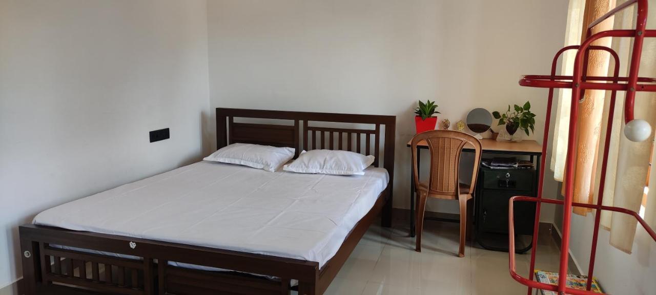 Soly'S Villa Homestay Munnar Buitenkant foto