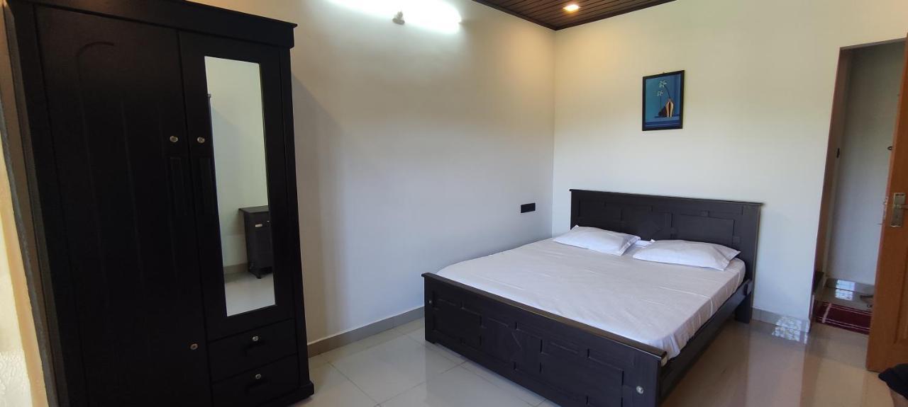 Soly'S Villa Homestay Munnar Buitenkant foto
